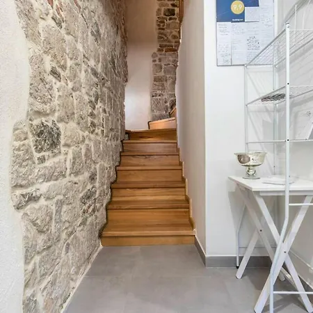 One Bedroom Property With Wifi At Split